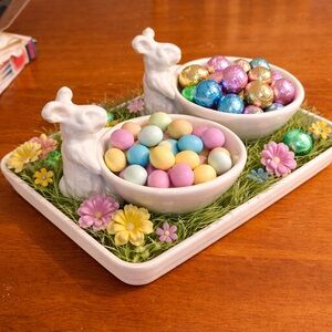 2 Williams Sonoma Ivory Rabbit Serveware Bowls